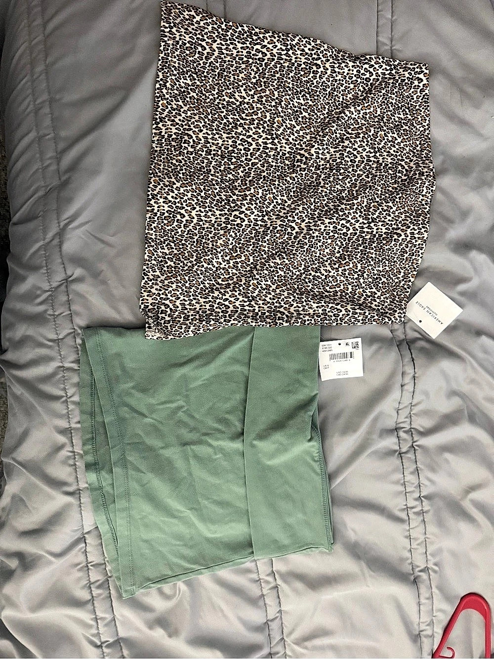 American Eagle Outfitters Crop Tops